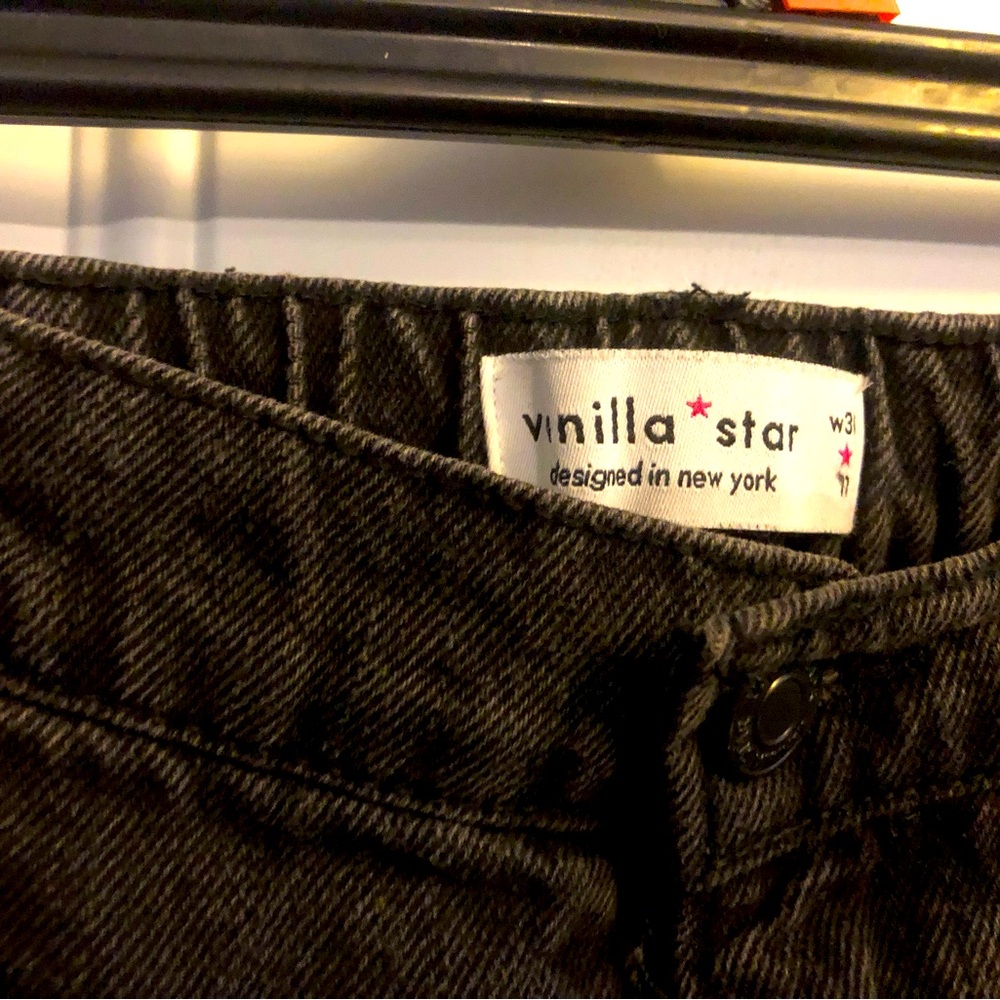 Vanilla Star high rise distressed jeans size 11